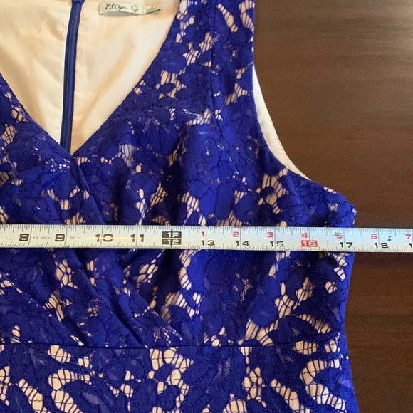 Eliza J Royal Blue Lace Fit & Flare Sleeveless Party Cocktail Line - Picture 15 of 17